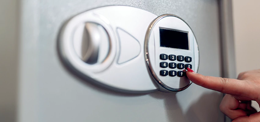 Jewelry Safe Cracking in El Segundo, California